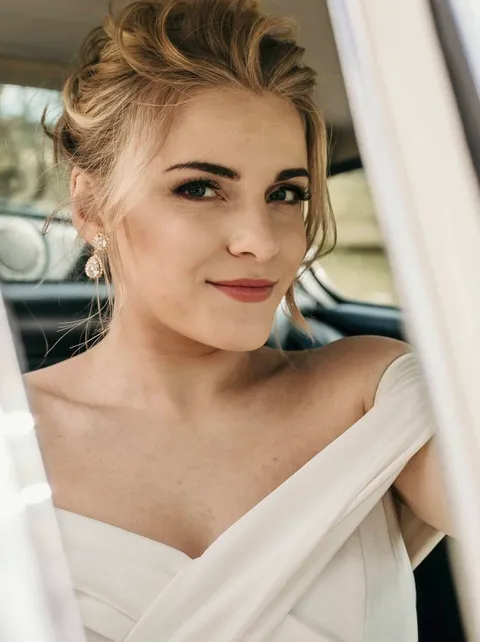 Bridal hair and makeup styling by Jessica-Jade