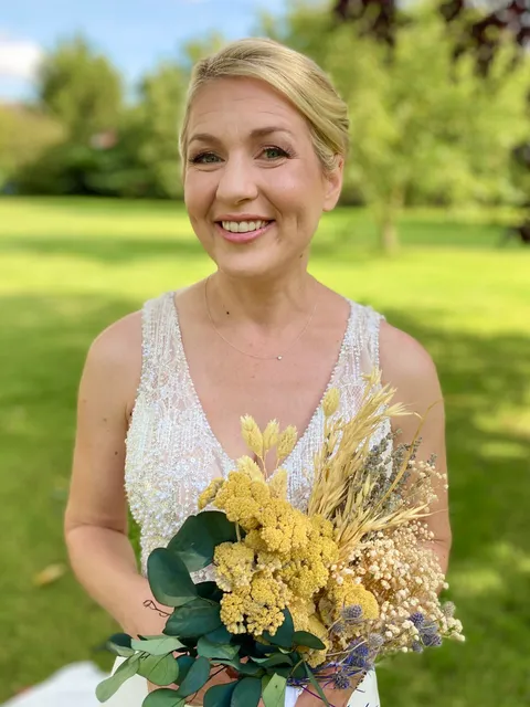 Bridal hair and makeup styling by Jessica-Jade