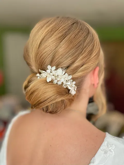 Bridal hair and makeup styling by Jessica-Jade