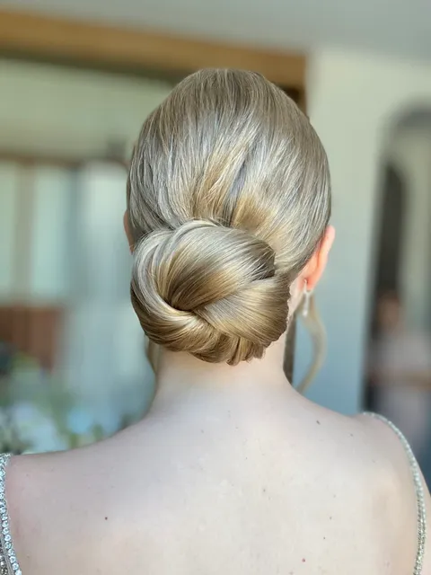 Bridal hair and makeup styling by Jessica-Jade