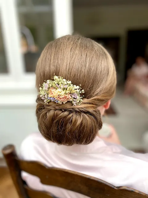 Bridal hair and makeup styling by Jessica-Jade
