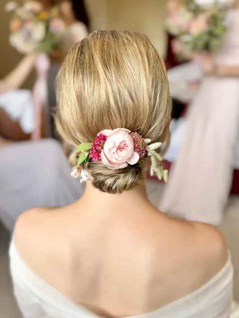 Bridal hair and makeup styling by Jessica-Jade