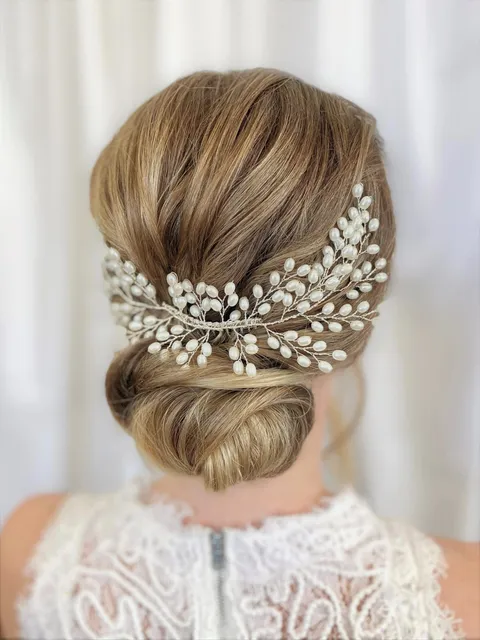 Bridal hair and makeup styling by Jessica-Jade