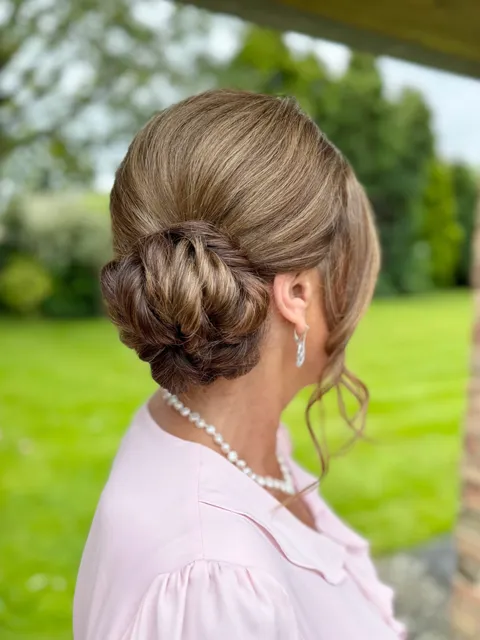 Bridal hair and makeup styling by Jessica-Jade