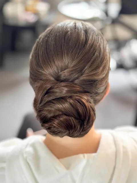 Bridal hair and makeup styling by Jessica-Jade